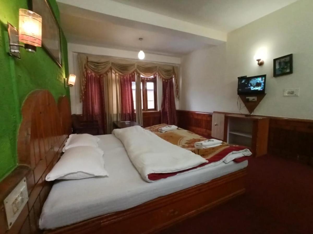 Hotel Him View Manāli Exterior foto