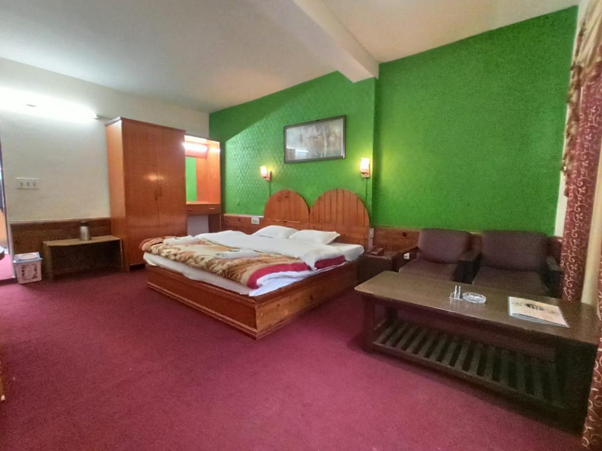 Hotel Him View Manāli Exterior foto
